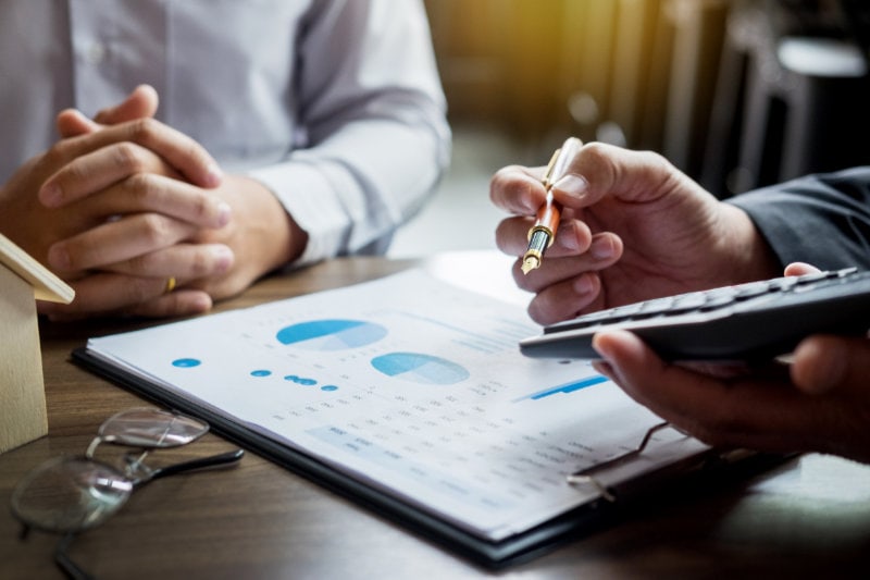 , Unternehmenstransaktionen